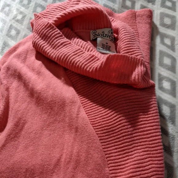 Coral cardigan Sweater Boho Ribbed Detailing Longer Length in Front Size Medium - Picture 9 of 16